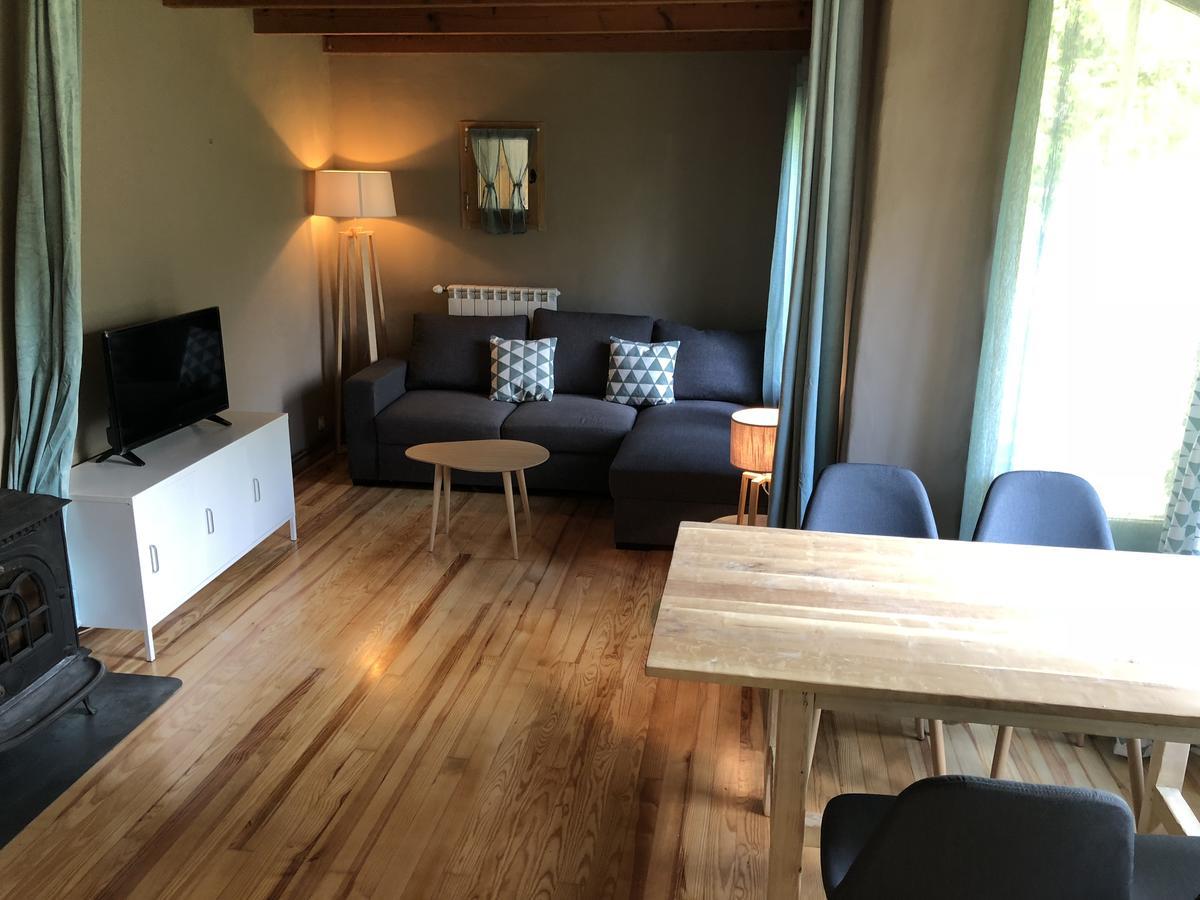 Cal Xandera Hotel Angoustrine Bagian luar foto