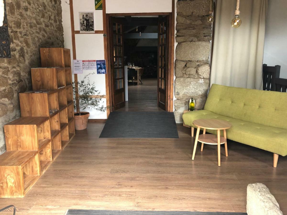 Cal Xandera Hotel Angoustrine Bagian luar foto